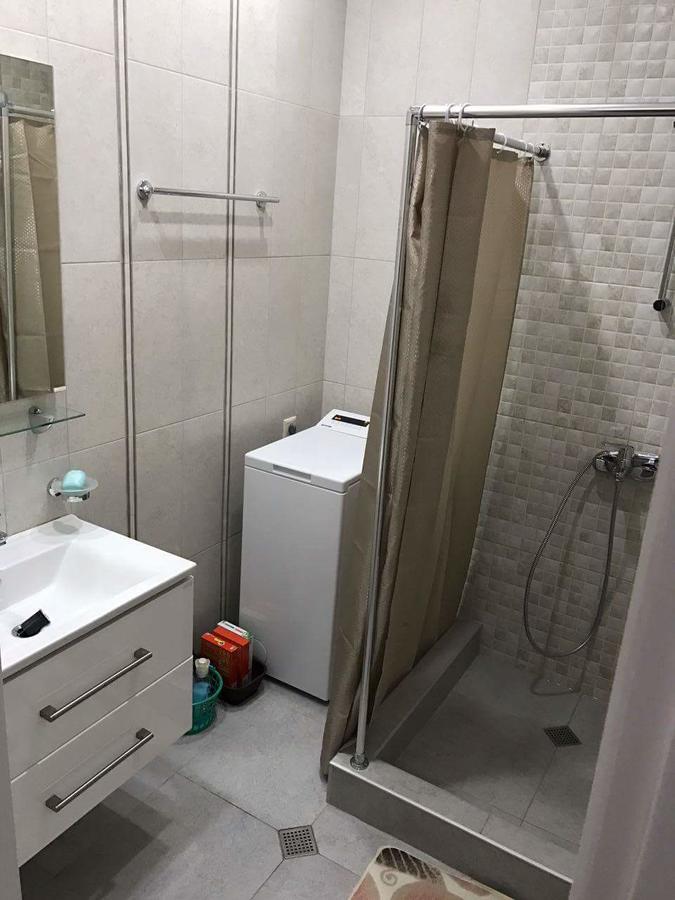 Apartment In Hotel Magnolia バトゥーミ エクステリア 写真